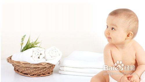 婴幼儿换尿布的注意事项